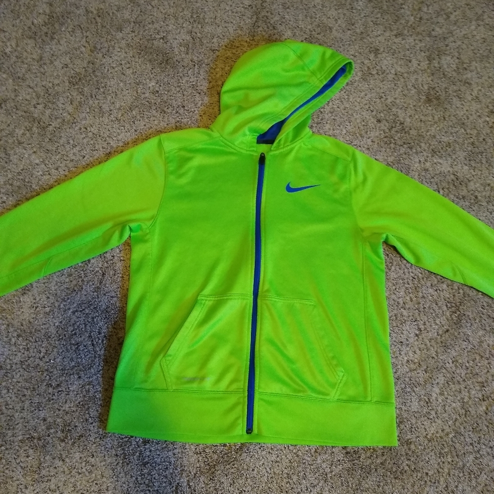Nike Boys XL